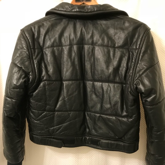 Leather jacket - Picture 2 of 8